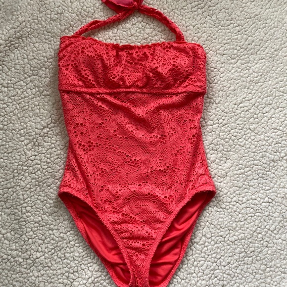 Mossimo Supply Co. Other - Mossimo swimsuits sz Small (looks like 2 pc)